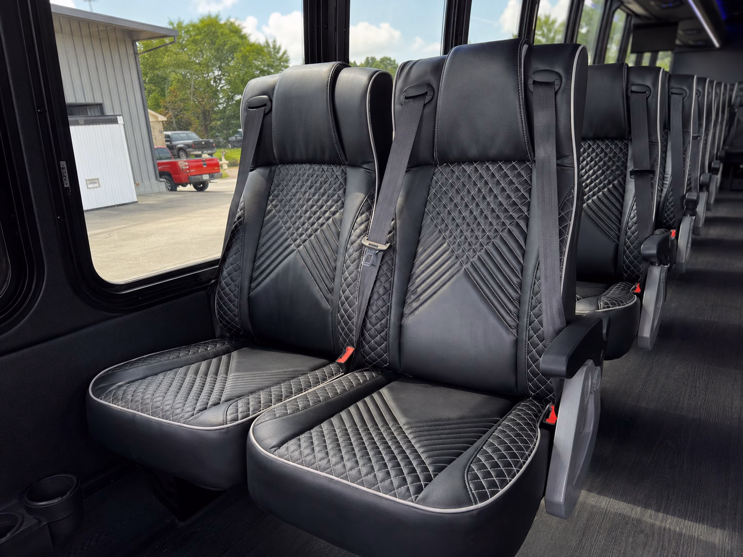 bus rentals to t mobile center and kansas city sporting events